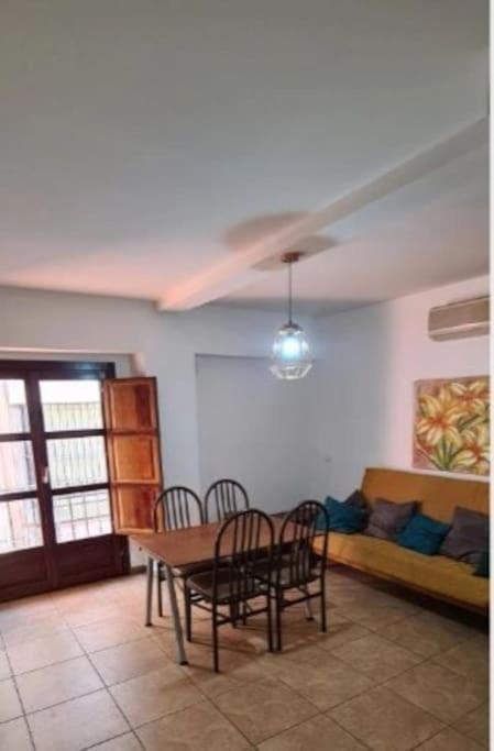 Corrala De San Anton. Sencillo Apartamento En Pleno Centro Granada Bagian luar foto