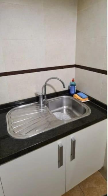 Corrala De San Anton. Sencillo Apartamento En Pleno Centro Granada Bagian luar foto
