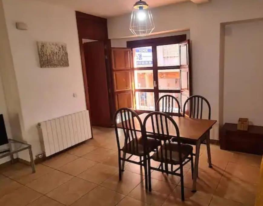 Corrala De San Anton. Sencillo Apartamento En Pleno Centro Granada Bagian luar foto